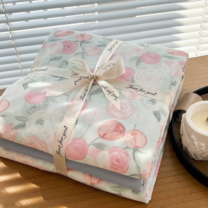 91家纺网 家纺一手货源 找家纺 暖芯优选 2025新款针织棉双层纱四件套小碎花被套床单床笠款学生三件套新款直播热款-叠拍图-系列一 花千朵