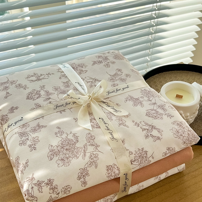 91家纺网 家纺一手货源 找家纺 暖芯优选 2025新款针织棉双层纱四件套小碎花被套床单床笠款学生三件套新款直播热款-叠拍图-系列一 花期