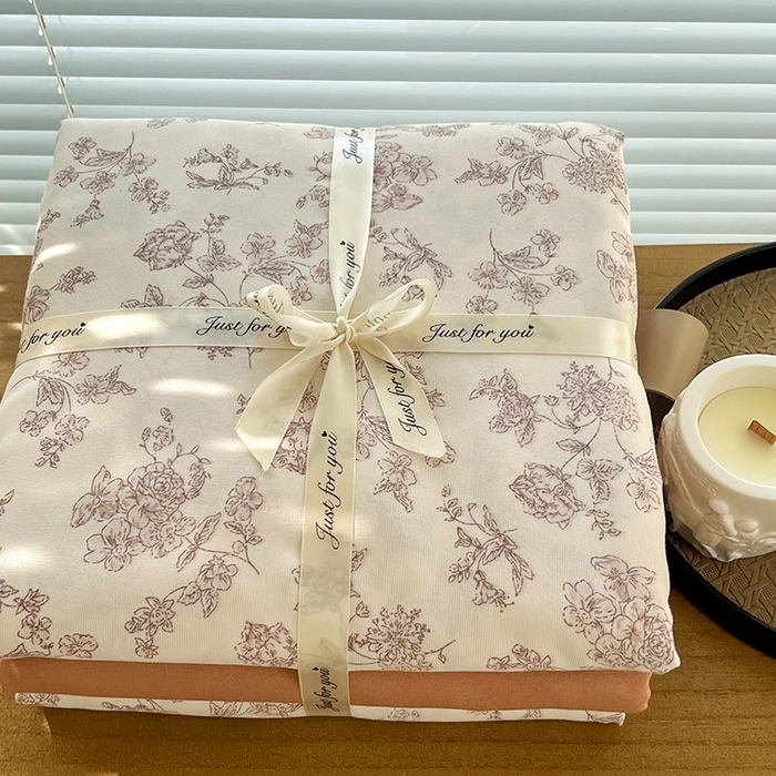 91家纺网 家纺一手货源 找家纺 暖芯优选 2025新款针织棉双层纱四件套小碎花被套床单床笠款学生三件套新款直播热款-叠拍图-系列一 花期