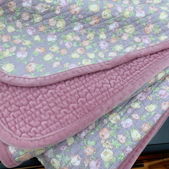 91家纺网 家纺一手货源 找家纺 暖居 2025新款砂洗棉加绒床盖三件套双面两用棉加绒-叠拍图 紫芋