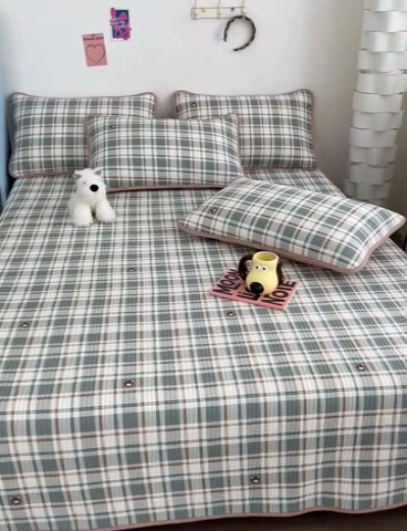 91家纺网 家纺一手货源 找家纺 茉夕家纺 2025新款跑量款双面纯棉印花水洗床盖 绿色格调