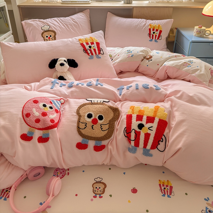 91家纺网 家纺一手货源 找家纺 罗亿家纺 2025新款糯糯棉(110克）大版卡通毛巾绣四件套（提供买家绣） 多巴胺甜甜圈