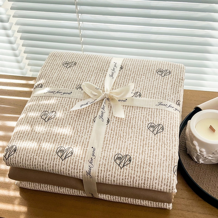 91家纺网 家纺一手货源 找家纺 暖芯优选 2025新款加厚针织棉双层纱四件套小碎花被套床单床笠款学生三件套新款直播热款-叠拍图-系列二 心情