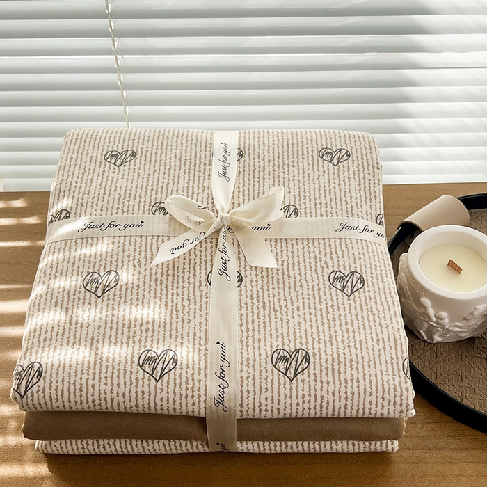 91家纺网 家纺一手货源 找家纺 暖芯优选 2025新款加厚针织棉双层纱四件套小碎花被套床单床笠款学生三件套新款直播热款-叠拍图-系列二 心情