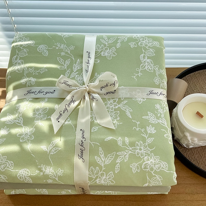 91家纺网 家纺一手货源 找家纺 暖芯优选 2025新款针织棉双层纱四件套小碎花被套床单床笠款学生三件套新款直播热款-叠拍图-系列一 悠若