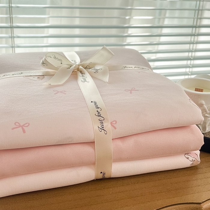 91家纺网 家纺一手货源 找家纺 暖芯优选 2025新款针织棉双层纱四件套小碎花被套床单床笠款学生三件套新款直播热款-叠拍图-系列一 绅士小兔