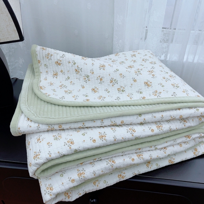 91家纺网 家纺一手货源 找家纺 暖居 2025新款砂洗棉加绒床盖三件套双面两用棉加绒-叠拍图 桂花香