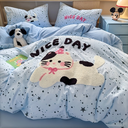 罗亿家纺 2025新款糯糯棉(110克）大版卡通毛巾绣四件套（提供买家绣） 晚睡小猫