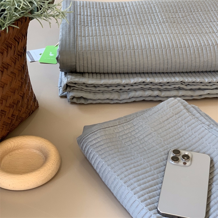 91家纺网 家纺一手货源 找家纺 （总）汇庭 2025新款赫本系列床盖三件套-实拍