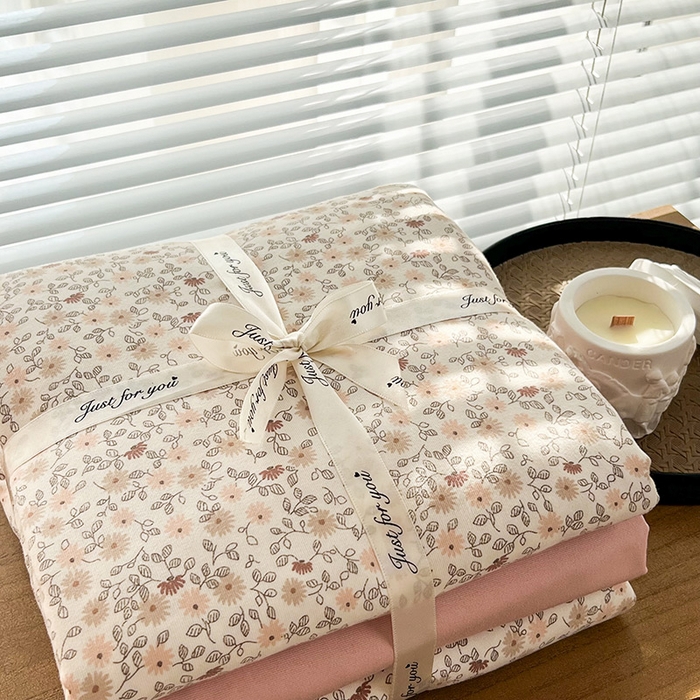 91家纺网 家纺一手货源 找家纺 暖芯优选 2025新款加厚针织棉双层纱四件套小碎花被套床单床笠款学生三件套新款直播热款-叠拍图-系列二 蜜语花开