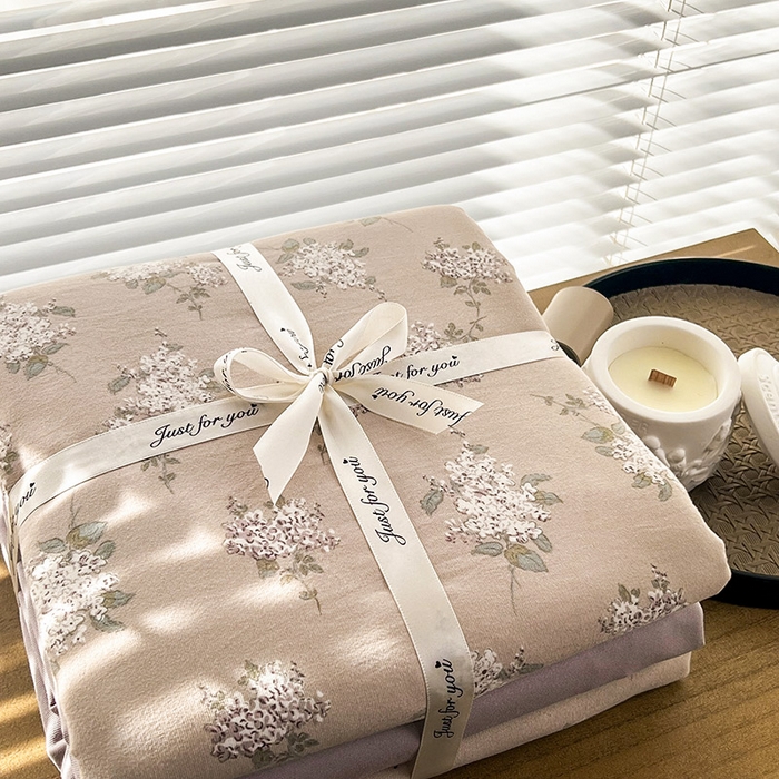 91家纺网 家纺一手货源 找家纺 暖芯优选 2025新款加厚针织棉双层纱四件套小碎花被套床单床笠款学生三件套新款直播热款-叠拍图-系列二 花荣