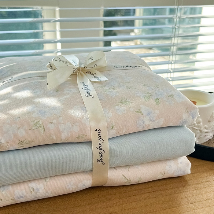 91家纺网 家纺一手货源 找家纺 暖芯优选 2025新款针织棉双层纱四件套小碎花被套床单床笠款学生三件套新款直播热款-叠拍图-系列一 萱花