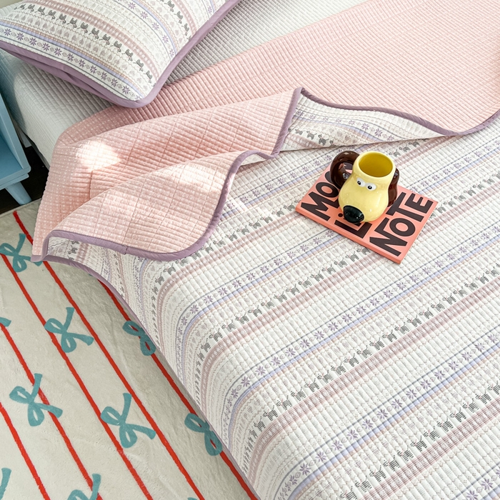 91家纺网 家纺一手货源 找家纺 茉夕家纺 2025新款跑量款双面纯棉印花水洗床盖 艾美瑞