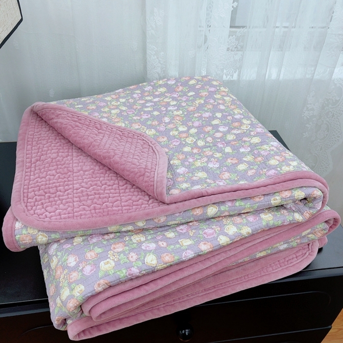 91家纺网 家纺一手货源 找家纺 暖居 2025新款砂洗棉加绒床盖三件套双面两用棉加绒-叠拍图 紫芋