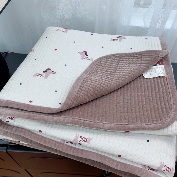 91家纺网 家纺一手货源 找家纺 暖居 2025新款砂洗棉加绒床盖三件套双面两用棉加绒-叠拍图 波比狗