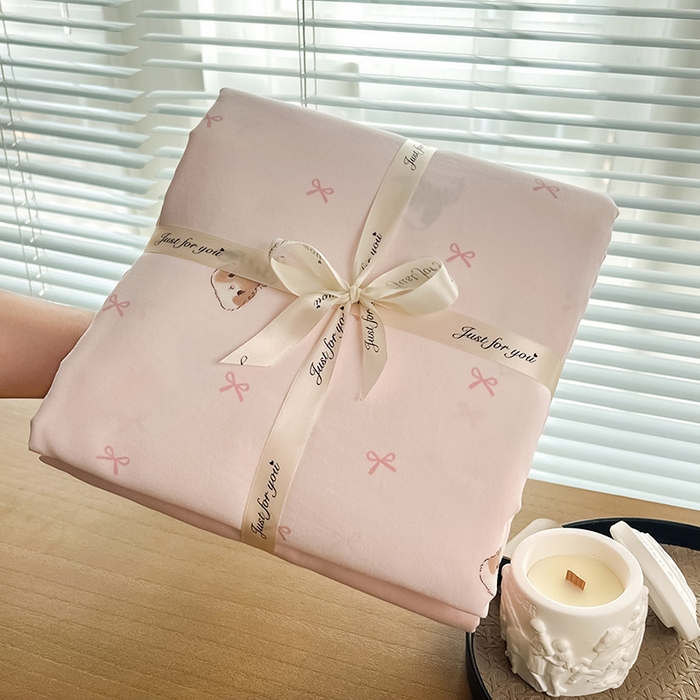 91家纺网 家纺一手货源 找家纺 暖芯优选 2025新款针织棉双层纱四件套小碎花被套床单床笠款学生三件套新款直播热款-叠拍图-系列一 绅士小兔