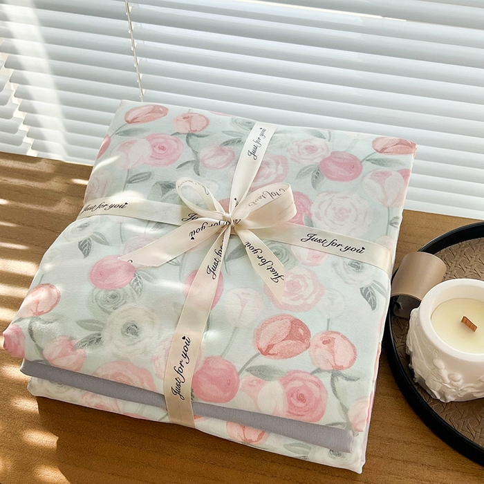 91家纺网 家纺一手货源 找家纺 暖芯优选 2025新款针织棉双层纱四件套小碎花被套床单床笠款学生三件套新款直播热款-叠拍图-系列一 花千朵