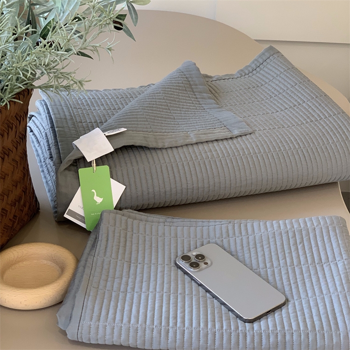 91家纺网 家纺一手货源 找家纺 （总）汇庭 2025新款赫本系列床盖三件套-实拍