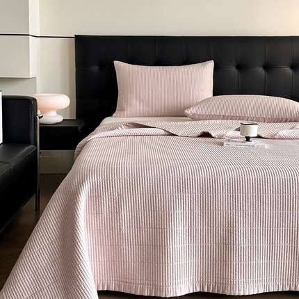 91家纺网 家纺一手货源 找家纺 （总）汇庭 2025新款赫本系列床盖三件套-棚拍