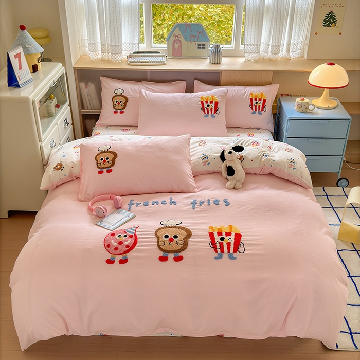 91家纺网 家纺一手货源 找家纺 罗亿家纺 2025新款糯糯棉(110克）大版卡通毛巾绣四件套（提供买家绣） 多巴胺甜甜圈