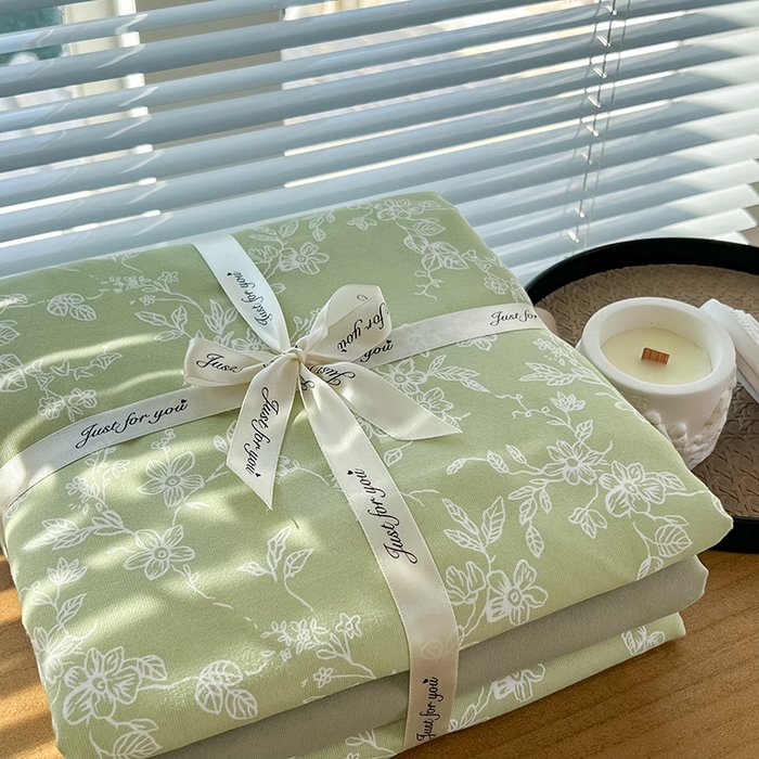 91家纺网 家纺一手货源 找家纺 暖芯优选 2025新款针织棉双层纱四件套小碎花被套床单床笠款学生三件套新款直播热款-叠拍图-系列一 悠若