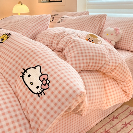 91家纺网 家纺一手货源 找家纺 （总）（买家秀爆款不断货）A类母婴级毛巾绣牛奶绒四件套刺绣牛奶绒毛巾绣四件套三丽鸥授权牛奶绒毛巾绣刺四件套