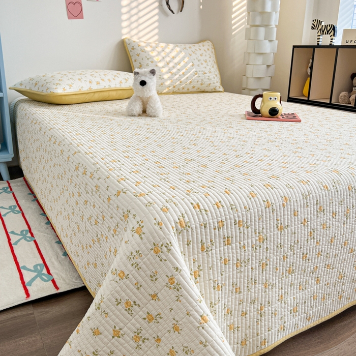 91家纺网 家纺一手货源 找家纺 茉夕家纺 2025新款跑量款双面纯棉印花水洗床盖 故事小黄花