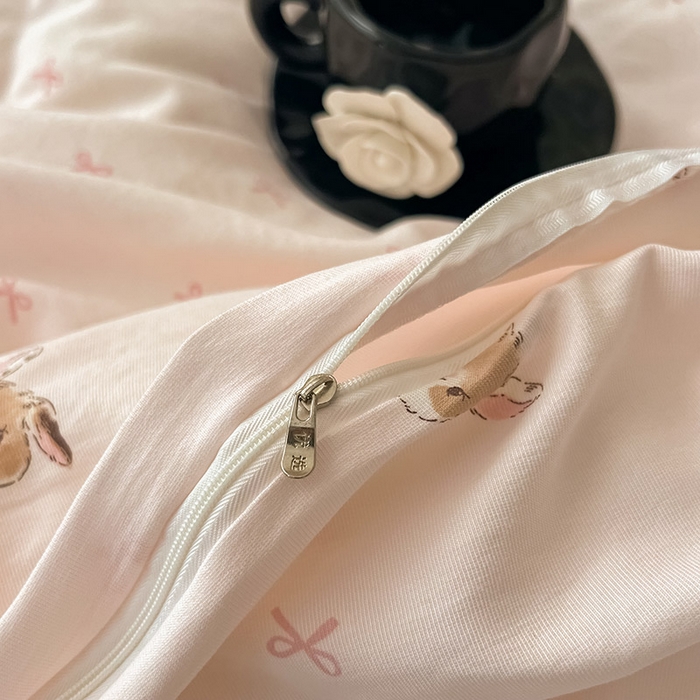 91家纺网 家纺一手货源 找家纺 2025新款针织棉双层纱四件套小碎花被套床单床笠款学生三件套新款直播热款-床图-系列一 绅士小兔