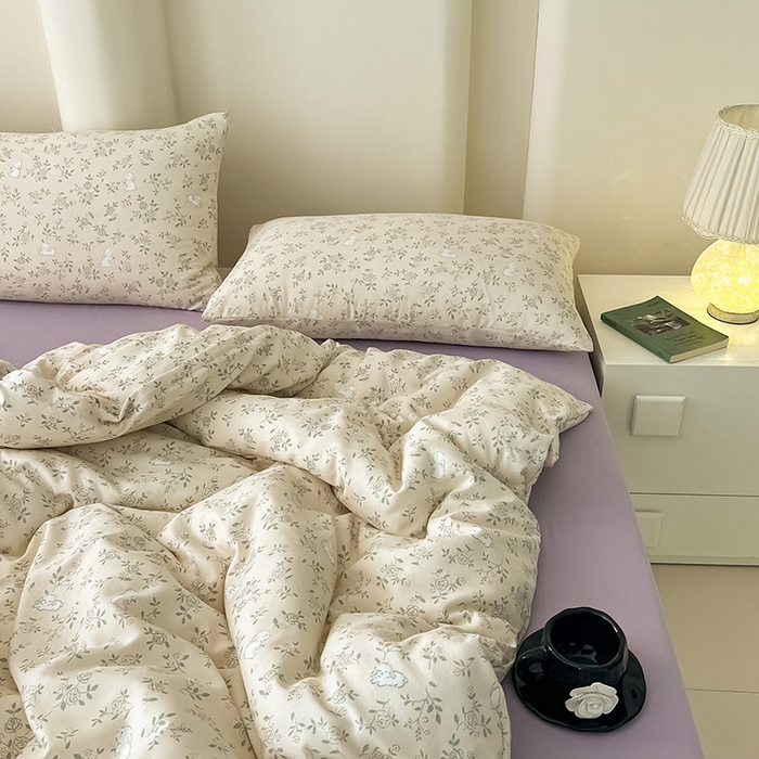 91家纺网 家纺一手货源 找家纺 2025新款针织棉双层纱四件套小碎花被套床单床笠款学生三件套新款直播热款-床图-系列一 安琪拉