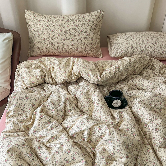 91家纺网 家纺一手货源 找家纺 暖芯优选 2025新款针织棉双层纱四件套小碎花被套床单床笠款学生三件套新款直播热款-床图-系列二 夕雾花园