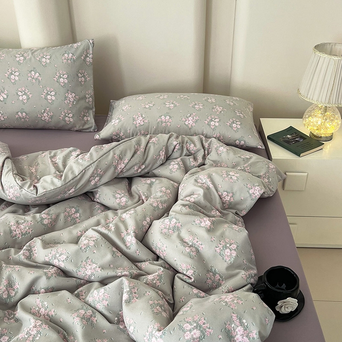 91家纺网 家纺一手货源 找家纺 暖芯优选 2025新款针织棉双层纱四件套小碎花被套床单床笠款学生三件套新款直播热款-床图-系列二 夕拾