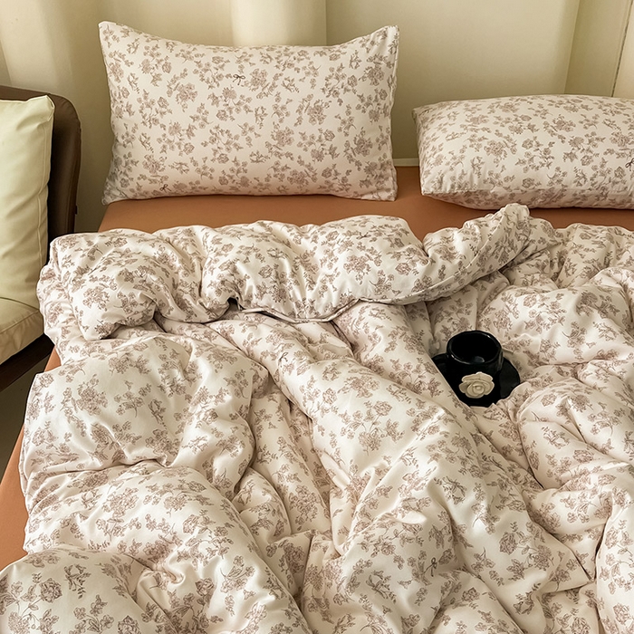 91家纺网 家纺一手货源 找家纺 2025新款针织棉双层纱四件套小碎花被套床单床笠款学生三件套新款直播热款-床图-系列一 花期