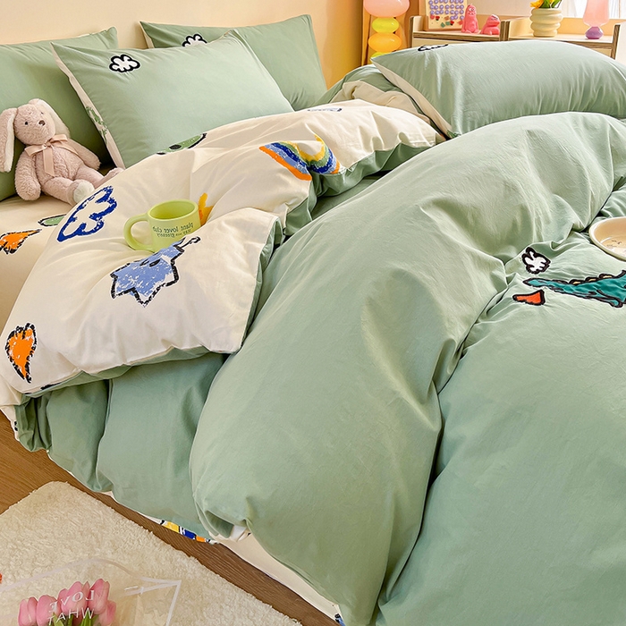 91家纺网 家纺一手货源 找家纺 雅居纺家纺 2025新款全棉水洗棉绣花四件套 喷火龙