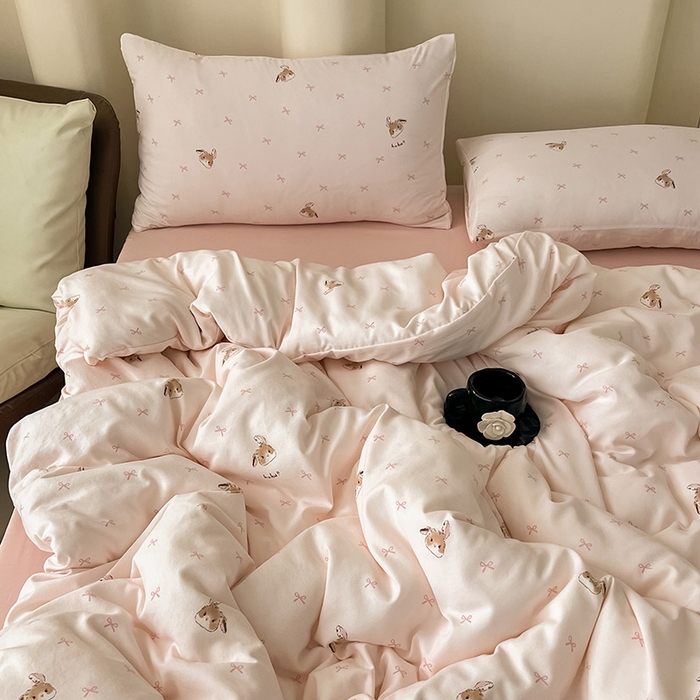 91家纺网 家纺一手货源 找家纺 2025新款针织棉双层纱四件套小碎花被套床单床笠款学生三件套新款直播热款-床图-系列一 绅士小兔