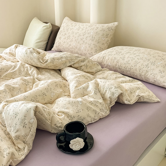 91家纺网 家纺一手货源 找家纺 2025新款针织棉双层纱四件套小碎花被套床单床笠款学生三件套新款直播热款-床图-系列一 安琪拉