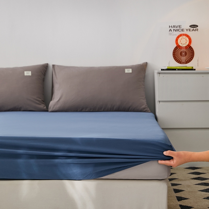 91家纺网 家纺一手货源 找家纺 雅居纺家纺 2025新款全棉素色水洗棉单床笠 牛仔蓝