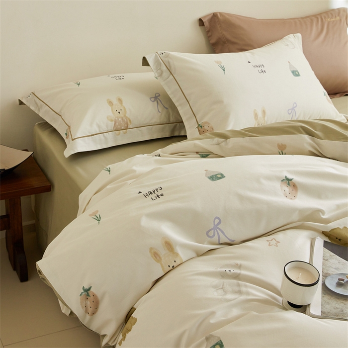 91家纺网 家纺一手货源 找家纺 由丽家纺 2025新款全棉柔棉印花四件套 奇美拉-米