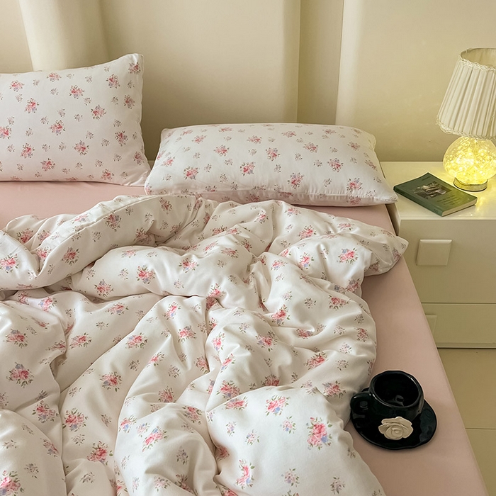 91家纺网 家纺一手货源 找家纺 2025新款针织棉双层纱四件套小碎花被套床单床笠款学生三件套新款直播热款-床图-系列一 婉然