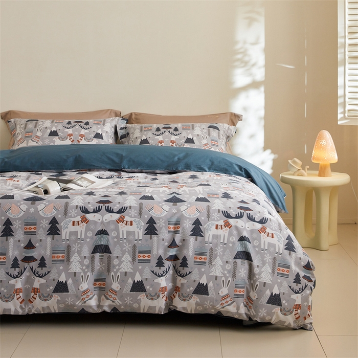 91家纺网 家纺一手货源 找家纺 由丽家纺 2025新款全棉柔棉印花四件套 奇遇-灰