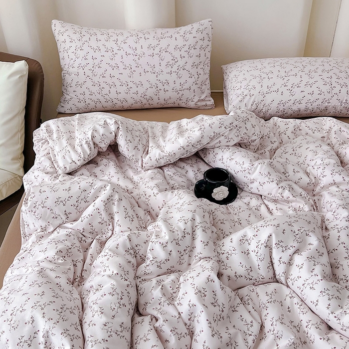 91家纺网 家纺一手货源 找家纺 暖芯优选 2025新款针织棉双层纱四件套小碎花被套床单床笠款学生三件套新款直播热款-床图-系列二 阡陌小溪