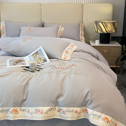 91家纺网 家纺一手货源 找家纺 （总）桃园 2025新款纯棉全棉长绒棉磨毛不掉毛四件套-雅韵（高端礼盒）