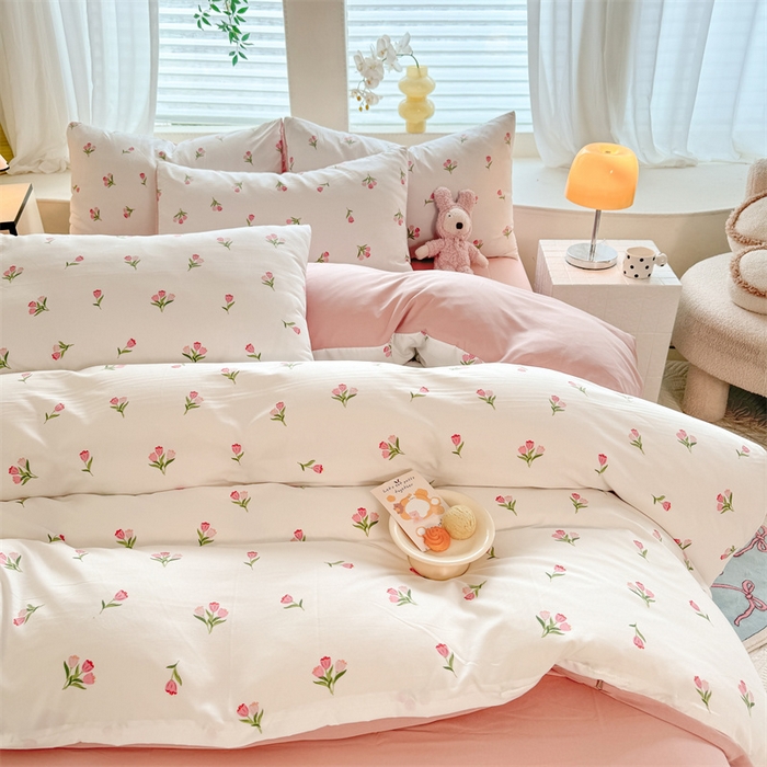 91家纺网 家纺一手货源 找家纺 多品家纺 2025新款超柔水洗软糯云朵棉单被套 朵朵郁金香