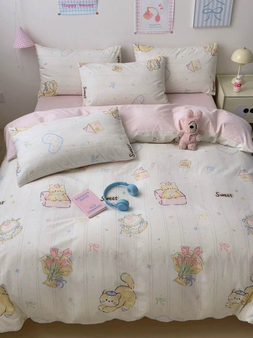 91家纺网 家纺一手货源 找家纺 曼之夏 2025新款全棉印花四件套 萌萌猫咪