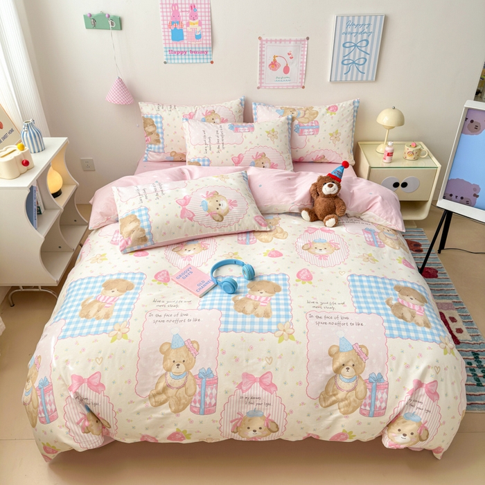 91家纺网 家纺一手货源 找家纺 曼之夏 2025新款全棉印花四件套 甜甜心事