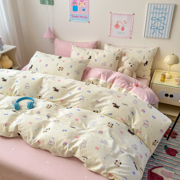 91家纺网 家纺一手货源 找家纺 曼之夏 2025新款全棉印花四件套 心心腊肠狗