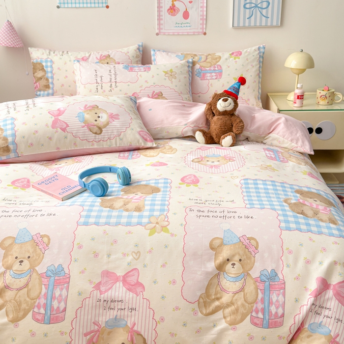 91家纺网 家纺一手货源 找家纺 曼之夏 2025新款全棉印花四件套 甜甜心事