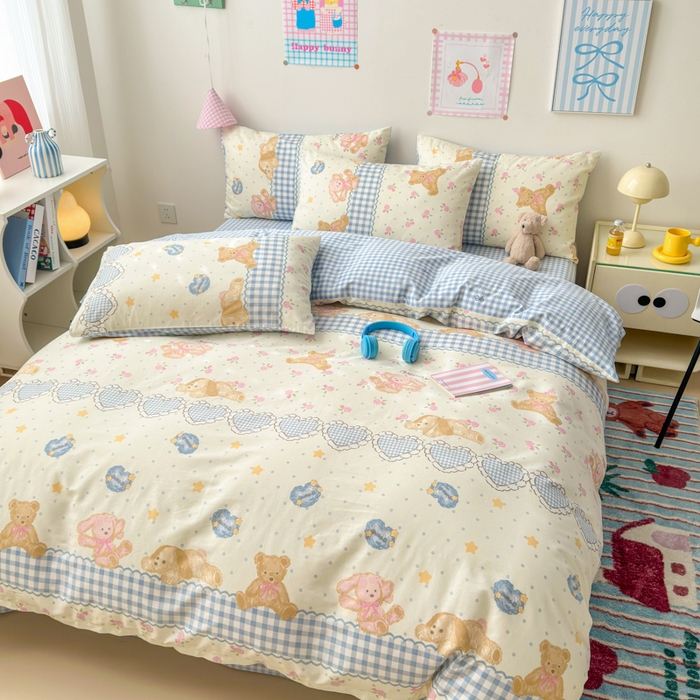 91家纺网 家纺一手货源 找家纺 曼之夏 2025新款全棉印花四件套 少女熊