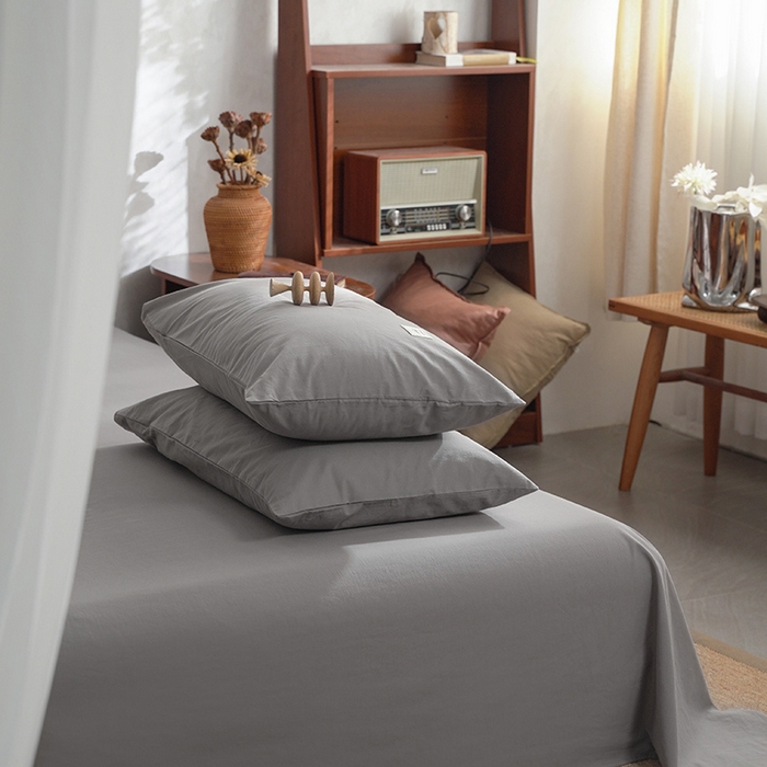 91家纺网 家纺一手货源 找家纺 雅居纺家纺 2025新款全棉素色水洗棉单枕套 绅士灰