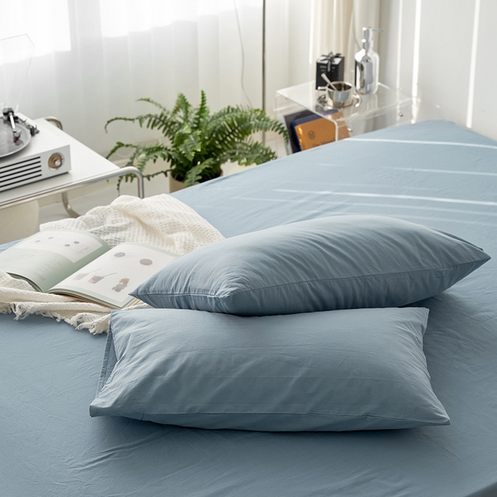 91家纺网 家纺一手货源 找家纺 雅居纺家纺 2025新款全棉素色水洗棉单枕套 浅蓝