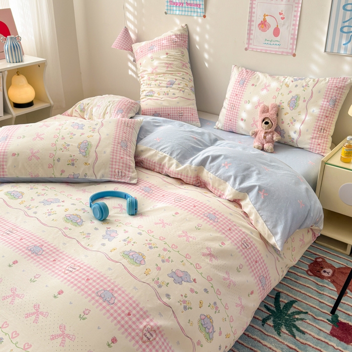 91家纺网 家纺一手货源 找家纺 曼之夏 2025新款全棉印花四件套 花环小象